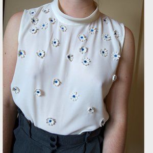 Anthropologie Sleeveless White Blouse w/ flowers!